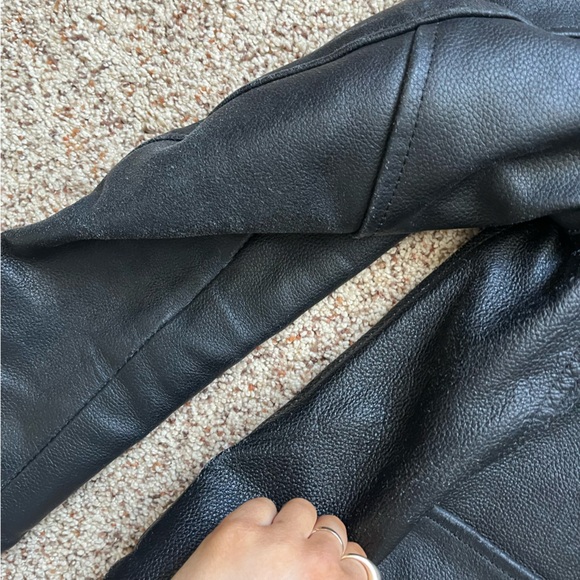 Allstate Black Leather Motorcycle Jacket - Picture 9 of 11